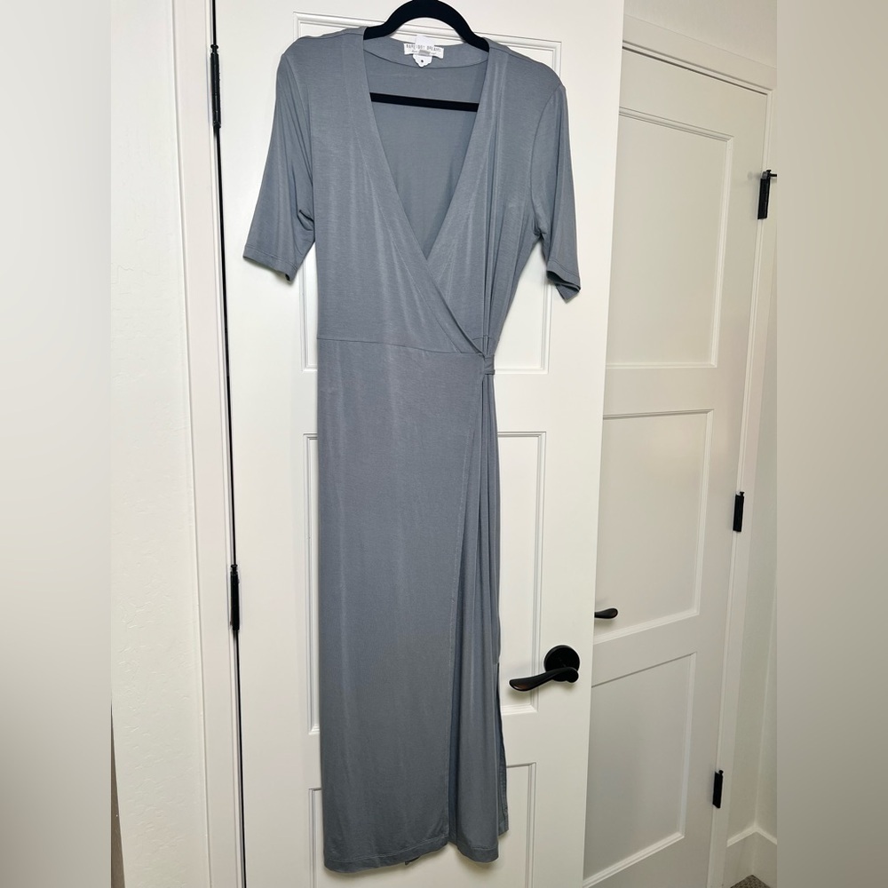Barefoot Dreams Luxe Milk Jersey 3/4 Sleeve Wrap Dress (Size XS) - Picture 2 of 4